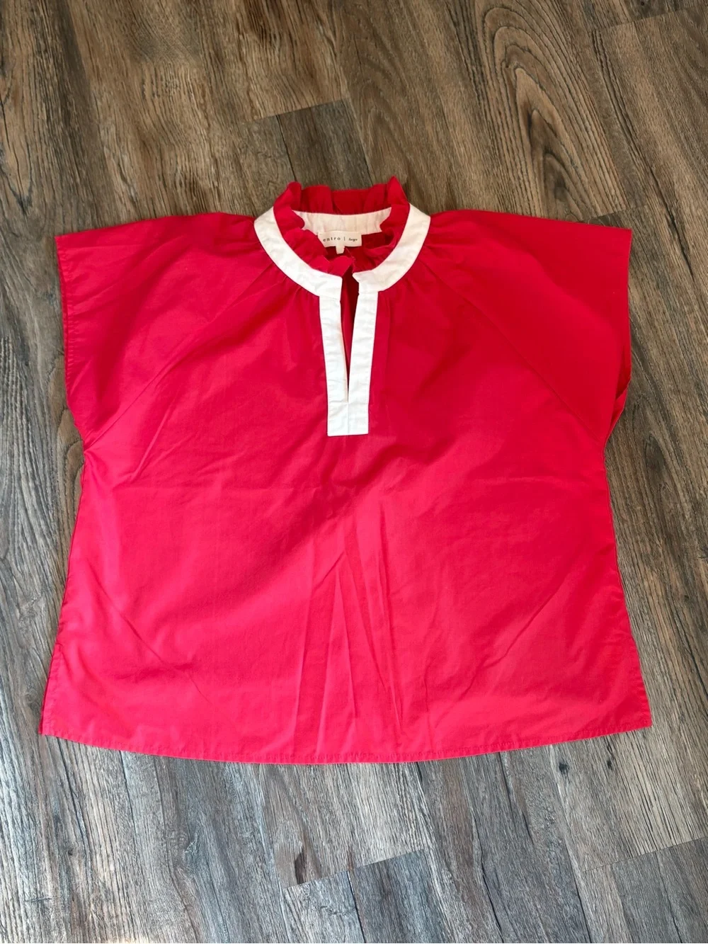 entro Red Short-Sleeve Two-Piece Set with White Trim